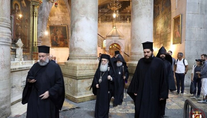 Патріарх Єрусалима перевірив хід реконструкції в Храмі Гробу Господнього