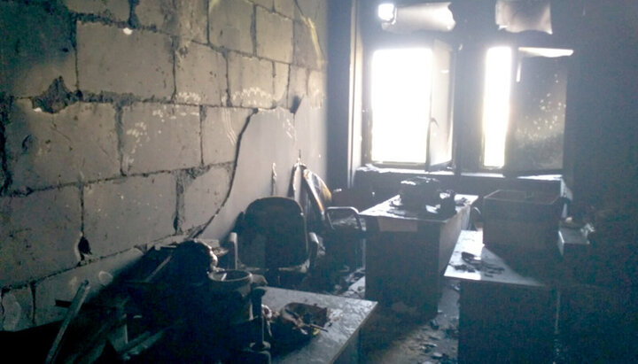 В офисе благотворительного фонда «Надеюсь и верю» слечился пожар. Фото: ucccf-help.org.ua
