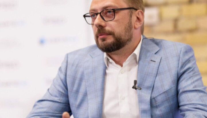 Чернігівський губернатор заявив, що максимально підтримає «переходи» до ПЦУ