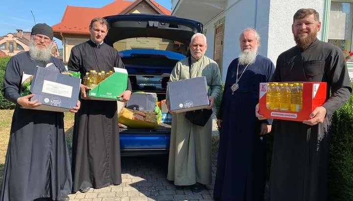 В Мукачевскую епархию прибыл гуманитарный груз из Чехии. Фото: пресс-служба Мукачевской епархии УПЦ
