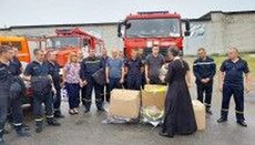Волонтеры УПЦ передали гуманитарную помощь сотрудникам МЧС в Харькове