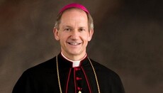 Байдена треба відлучити від причастя за підтримку абортів, – єпископ РКЦ