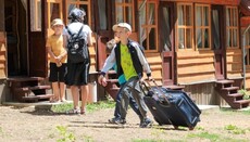 Сестричество УПЦ объявило сбор средств на отдых детей в православном лагере