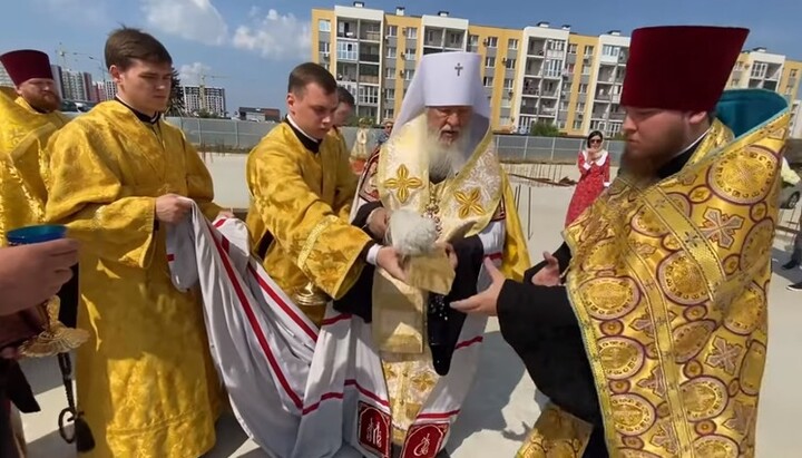 В Одеській єпархії УПЦ заклали новий храм на честь апостолів Петра та Павла