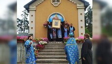 В Нежине встретили чудотворную Борзнянскую икону Богородицы