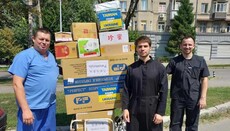 Клирики УПЦ Харьковской епархии передали гумпомощь медикам и военным