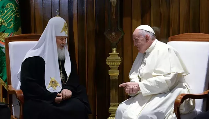 Патриарх Кирилл и папа римский Франциск. Фото: Сергей Пятаков