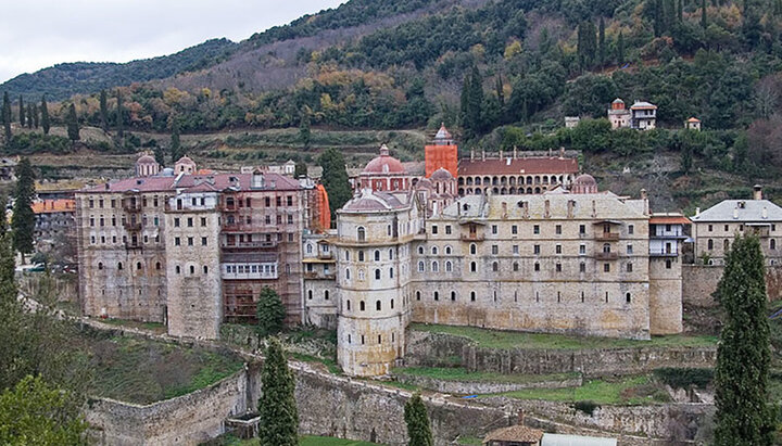 Болгарія виділить 1,8 мільйона євро на реконструкцію афонського монастиря