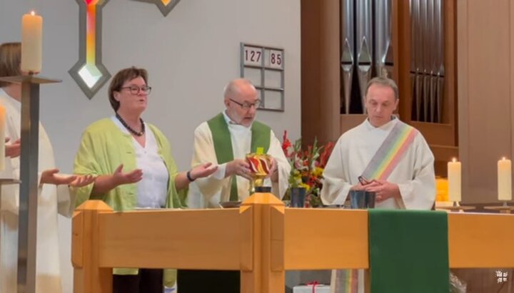 В Швейцарии скандал из-за «священнического служения» на мессе мирянки
