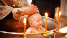 Чи можна відмовлятися від пропозиції стати хрещеним дитини?