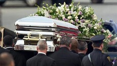 «Компост» для землі з тіл: у США впроваджують новий вид поховання