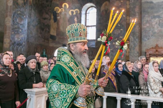 У свято Собору Києво-Печерських преподобних Митрополит Онуфрій молився у Лаврі (ФОТО)