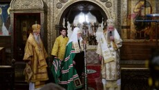 Metropolitan of Montenegro serves with Patriarch Kirill in Moscow Kremlin