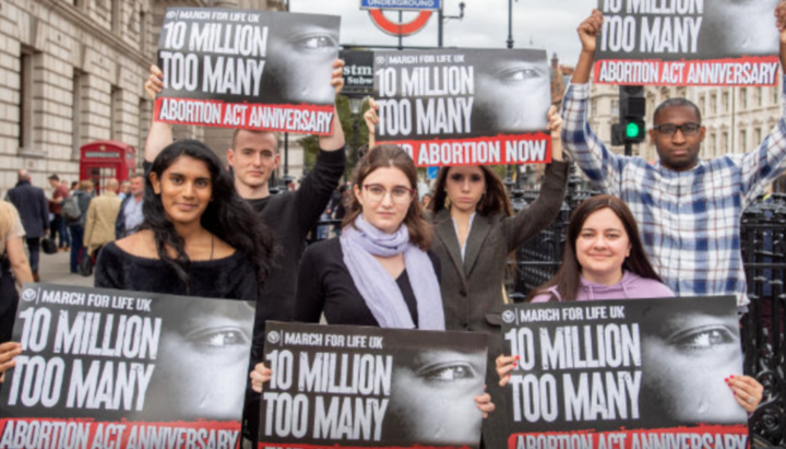 Пікет проти абортів Фото: christiantoday.com