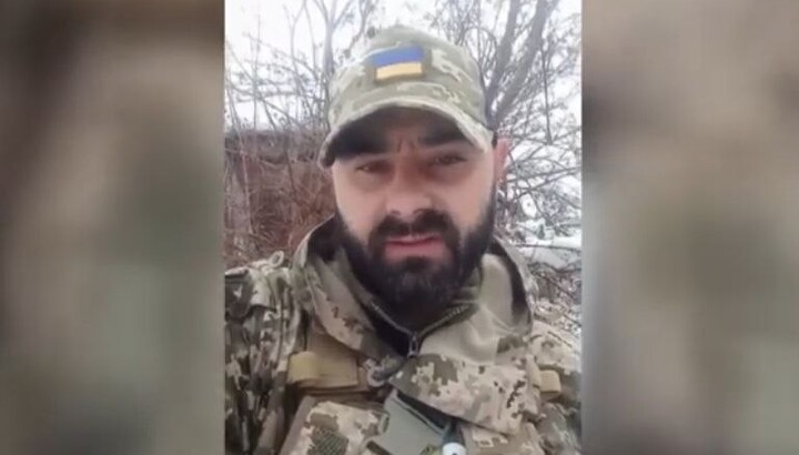 The soldier of the Armed Forces of Ukraine declared that he was fighting for his country and the Church. Photo: screenshot of the First Cossack YouTube channel video