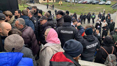 «Полиция немоты, а не диалога», – иерарх УПЦ о конфликте в Ивано-Франковске