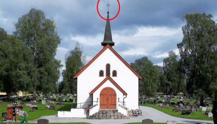 Каплиця в Льотені, з якої Асоціація гуманістичної етики хоче прибрати хрест. Фото: Privat