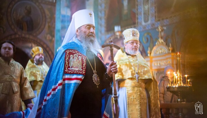 Предстоятель УПЦ на літургії у Покровському монастирі Києва. Фото: news.church.ua