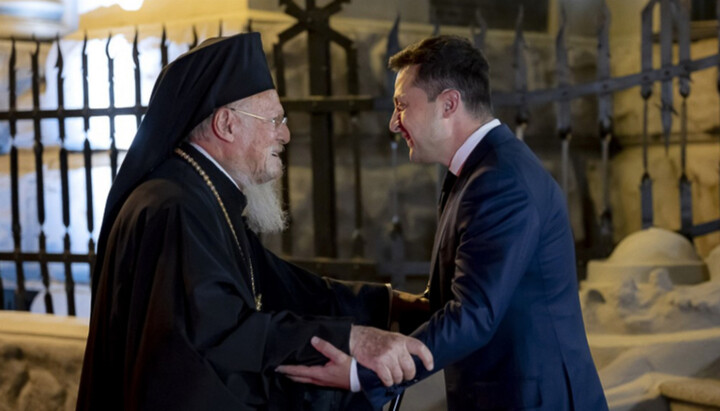 Πατριάρχης Βαρθολομαίος και Βλαντίμιρ Ζελένσκι. Φωτογραφία: romfea.gr