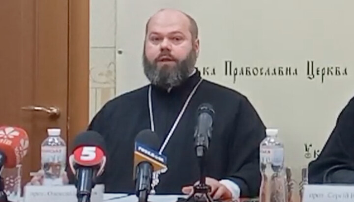Archpriest Alexander Bakhov. Photo: Youtube.com screenshot