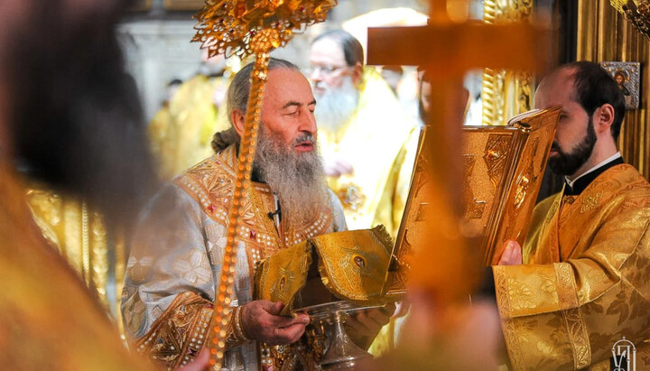 Литургия в Черновцах. Фото: news.church.ua