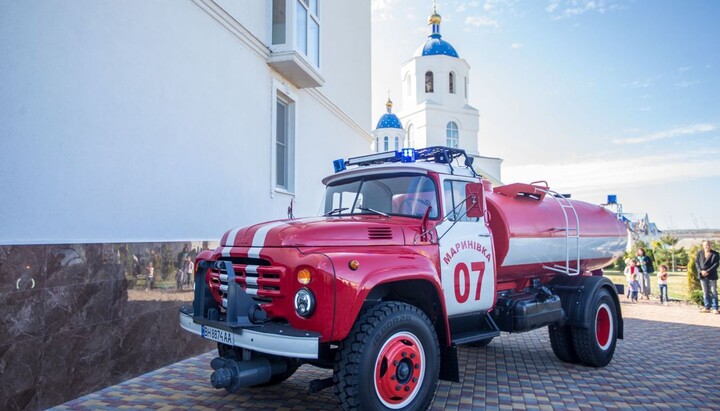 Пожежна машина Свято-Покровського скиту. Фото: інформаційний відділ Одеської єпархії УПЦ