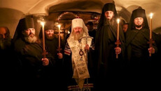 Kyiv-Pechersk Lavra urges Local Churches to pray for the protection of UOC