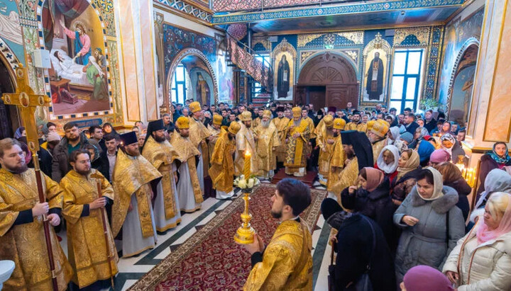 Предстоятель УПЦ возглавил диаконскую хиротонию в Киево-Печерской лавре 