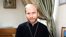 В РПЦ запретили священника, заменившего в молитве «победу» на «мир»