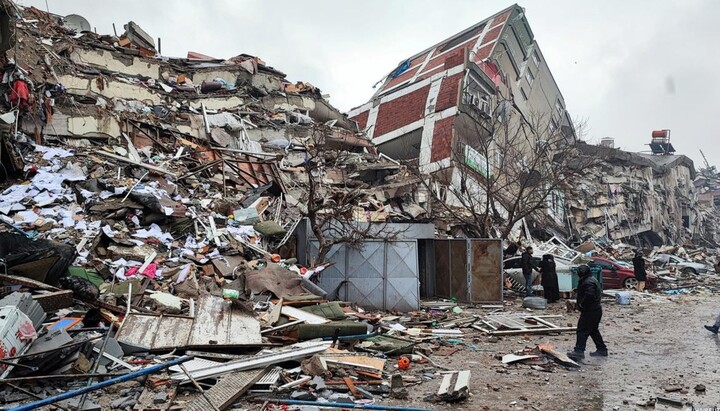 Результати землетрусу в Туреччині. Фото: dw.com