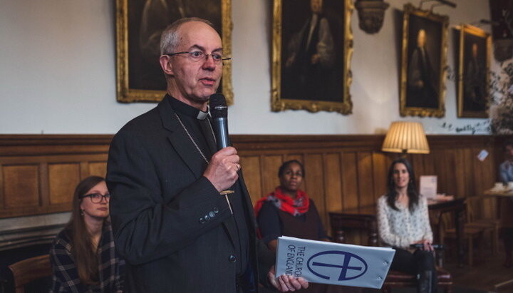 Англиканский Архиепископ: Власть принуждала нас признать ЛГБТ-браки