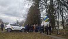 В Колыбаевке активисты не сумели перевести храм УПЦ в ПЦУ