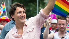 Уряд Канади профінансує чиновникам операції зі зміни статі