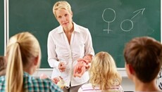 Зеленський розгляне петицію про обов'язкове статеве виховання у школах