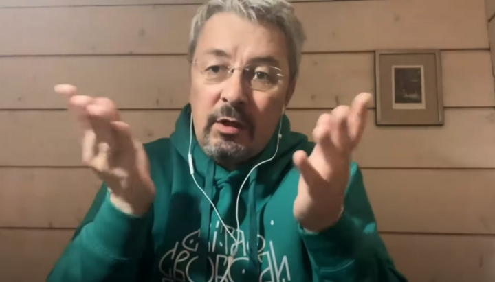 Александру Ткаченко не сообщили о Соборе УПЦ от 27 мая 2022 года. Фото: скриншот ютуб-канала 