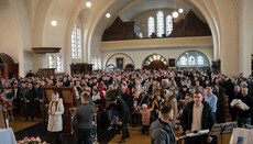 У Брюсселі понад 400 українців відсвяткували престольне свято