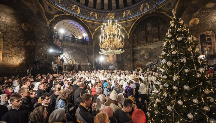 Святкування Різдва у Трапезному храмі УПЦ. Фото: сайт Києво-Печерської лаври