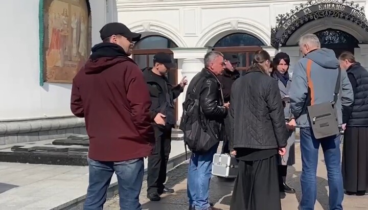 Commission of the Ministry of Culture in the Kyiv-Pechersk Lavra. Photo: Screenshot of the video of the Politika Strany Telegram channel