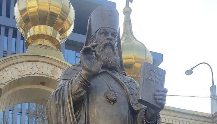 Пам'ятник святителю Луці в Ташкенті. Фото: podrobno.uz