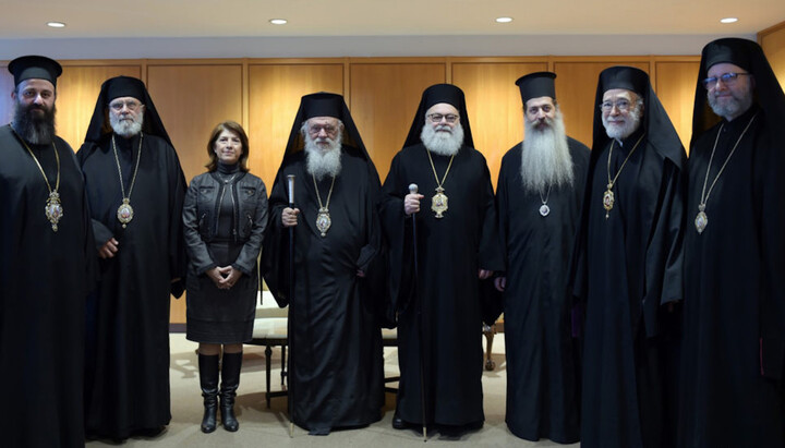 Патриарх Иоанн и делегация Элладской Церкви. Фото: orthodoxianewsagency.gr