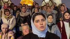 Віруючі, яких не пустили до Почаєва, заявили, що оголосять голодування