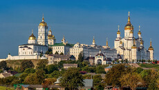 Authorities set up checkpoints at all entrances to Pochaiv Lavra
