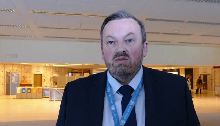 Human rights defender Oleg Denisov. Photo: a screenshot from YouTube channel 'NGO Public Advocacy'