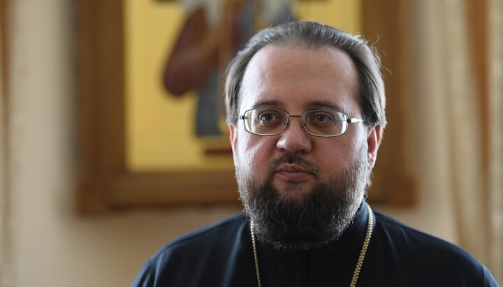 Ректор КДАіС архієпископ Сильвестр. Фото: скріншот відео на Youtube-каналі УПЦ