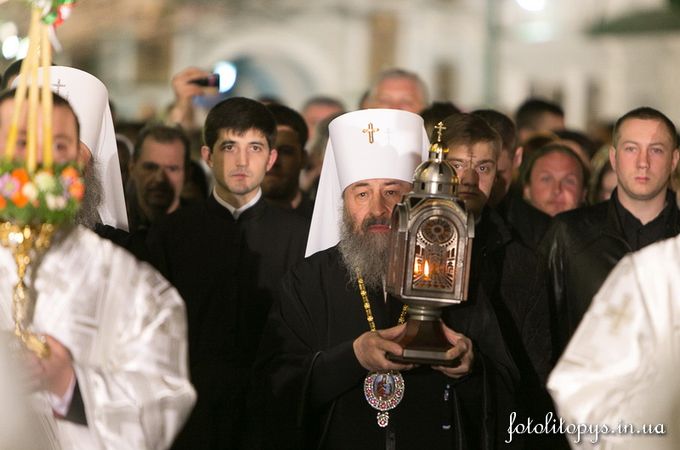 Представители УПЦ провели пресс-конференцию «Пасха в Украине: встреча Благодатного огня и все праздничные мероприятия»