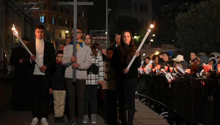 Via Crucis (Way of the Cross) at the Colosseum. Photo: vaticannews.va
