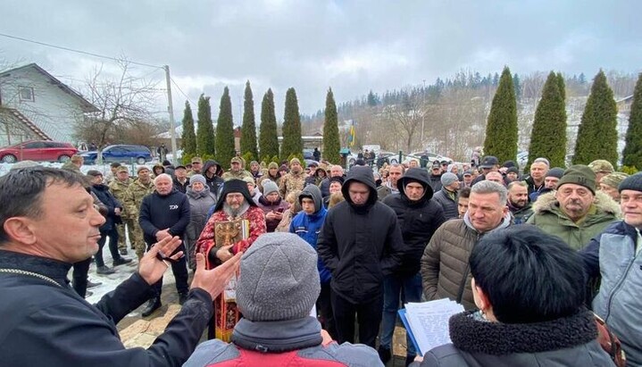 Συνάντηση της τοπικής κοινότητας στο Μπορισλάβ. Φωτογραφία: t.me/kozytskyy_maksym_official