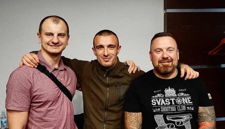 Евгений Карась (слева), Виктор Бурлик (в центре) Фото: Facebook