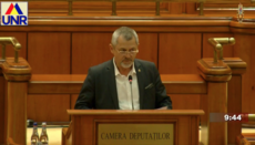 Romanian Parliament reads a call for help from Romanian-speaking UOC parishes