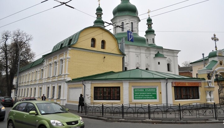 Μονή Αγίου Θεοδοσίου της OCU στην οδό Lavrskaya στο Κίεβο. Φωτογραφία: 2gis.ua